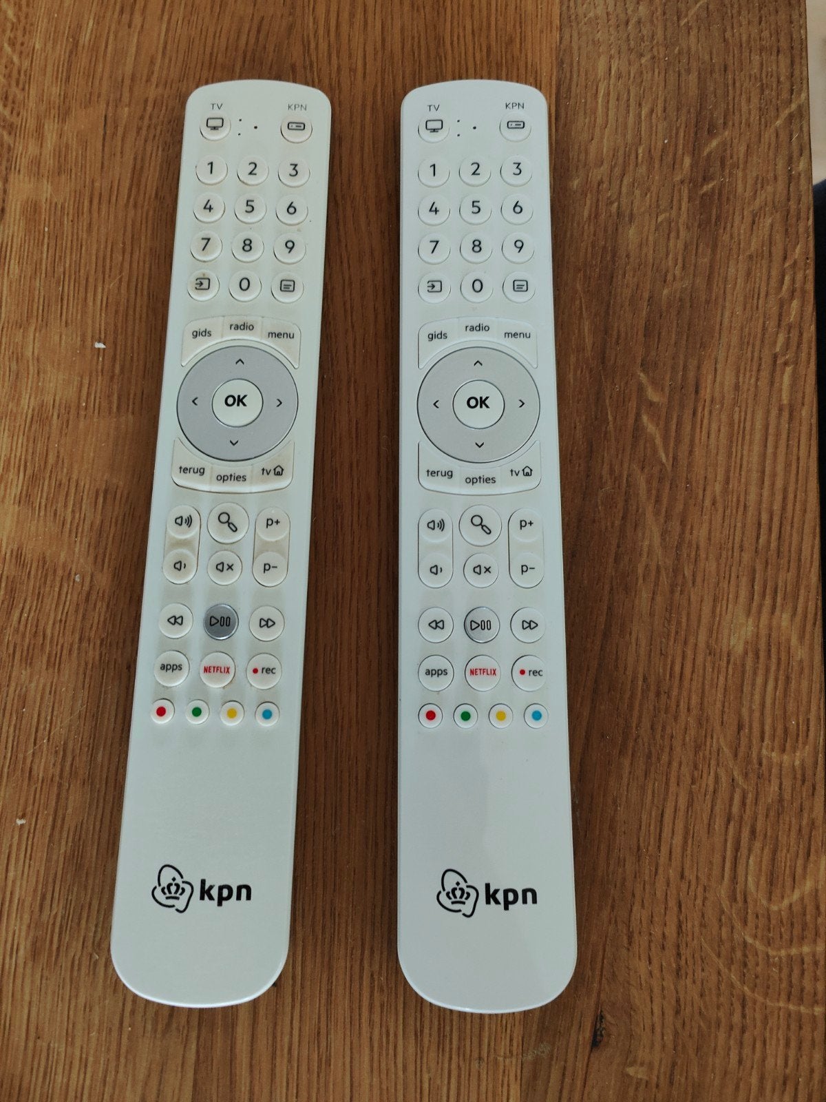 KPN afstandsbediening - 2 stuks, Ophalen of Verzenden, Origineel, Tv