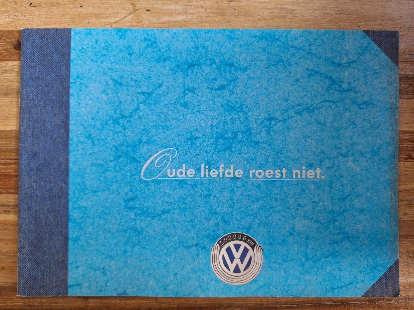 VW folder 'Oude liefde roest niet' - Pon importeur, Ophalen of Verzenden, Gelezen, Volkswagen