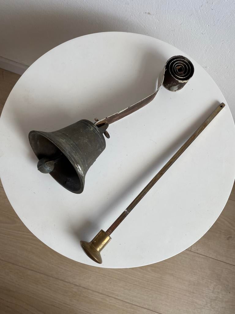 Ouderwetse trekbel met messing deurtrekker, Ophalen of Verzenden