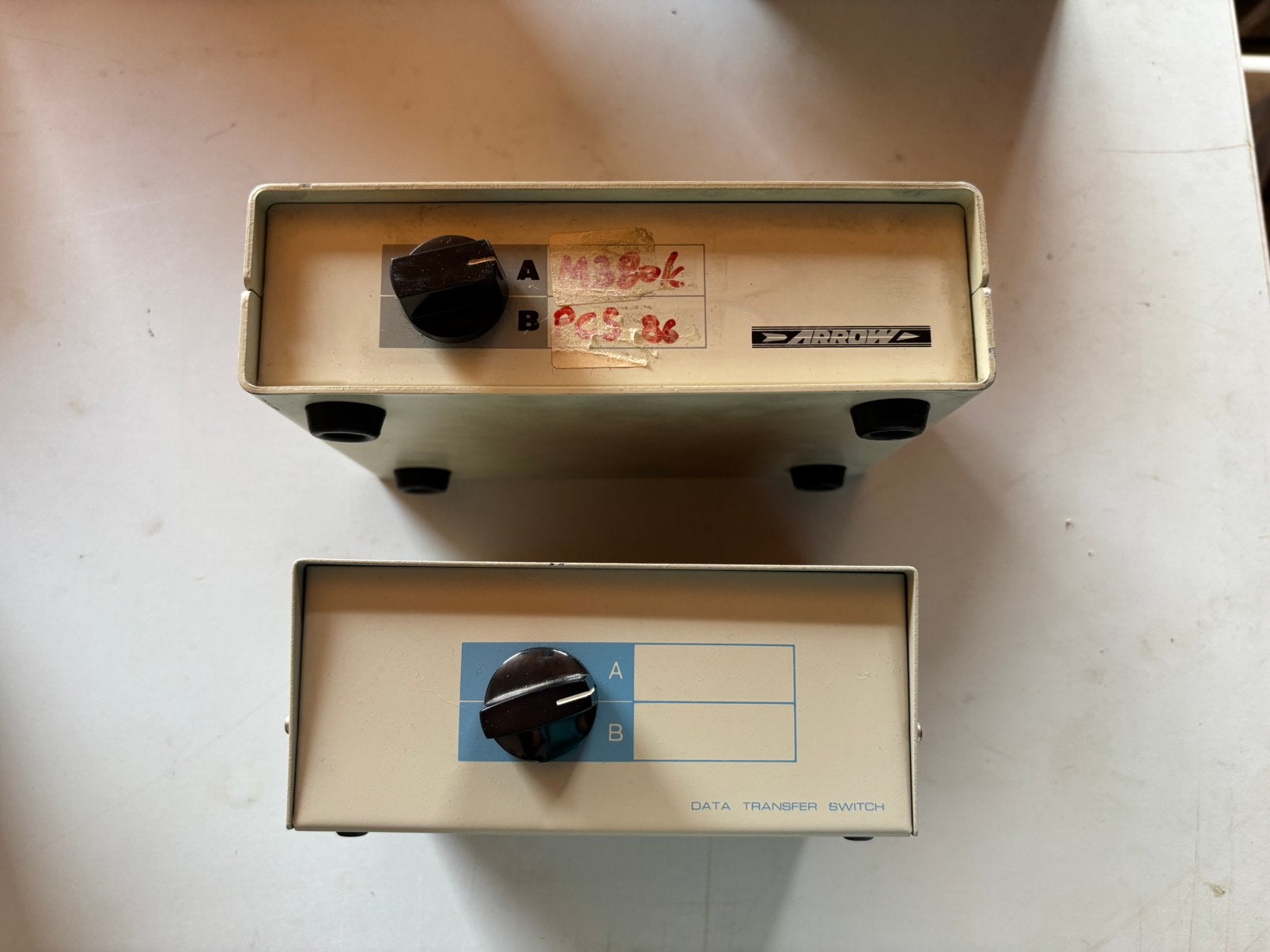 2x Dataswitch Serieel / Parallel Windows / Macintosh, Computers en Software, Vintage Computers, Ophalen of Verzenden