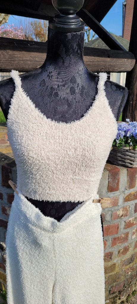 H&M fluffy wozzelig huispak huis pak lounge pak maat S zgan, Kleding | Dames, Huispakken, H&M, Overige kleuren, Ophalen of Verzenden