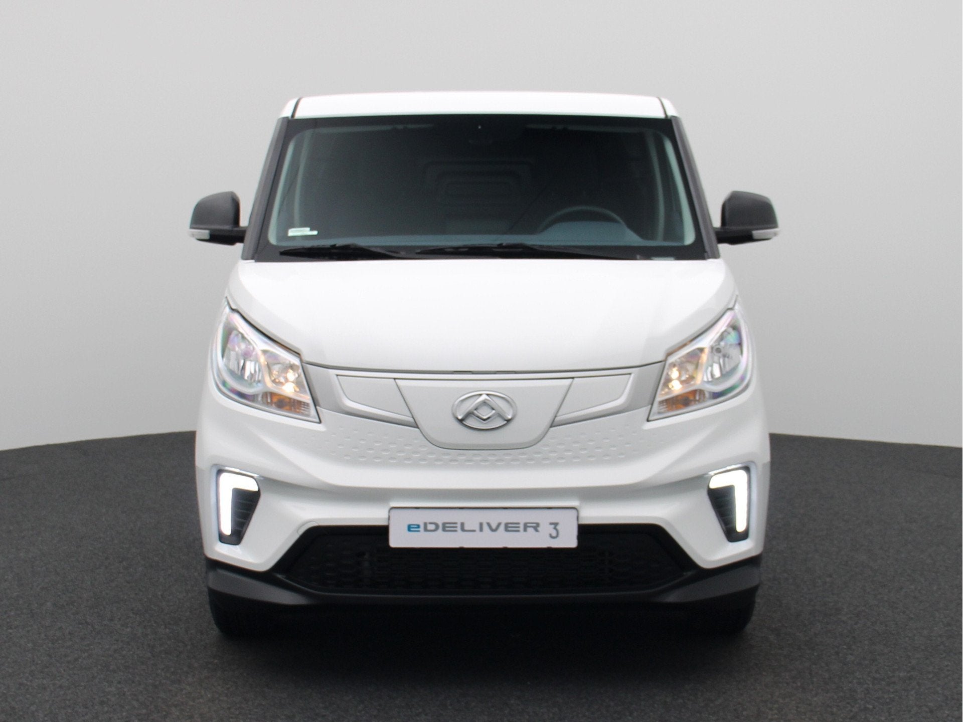 Maxus EDELIVER 3 L1 50 kWh DEAL (bj 2025), Stof, Zwart, 35 kWh, Maxus