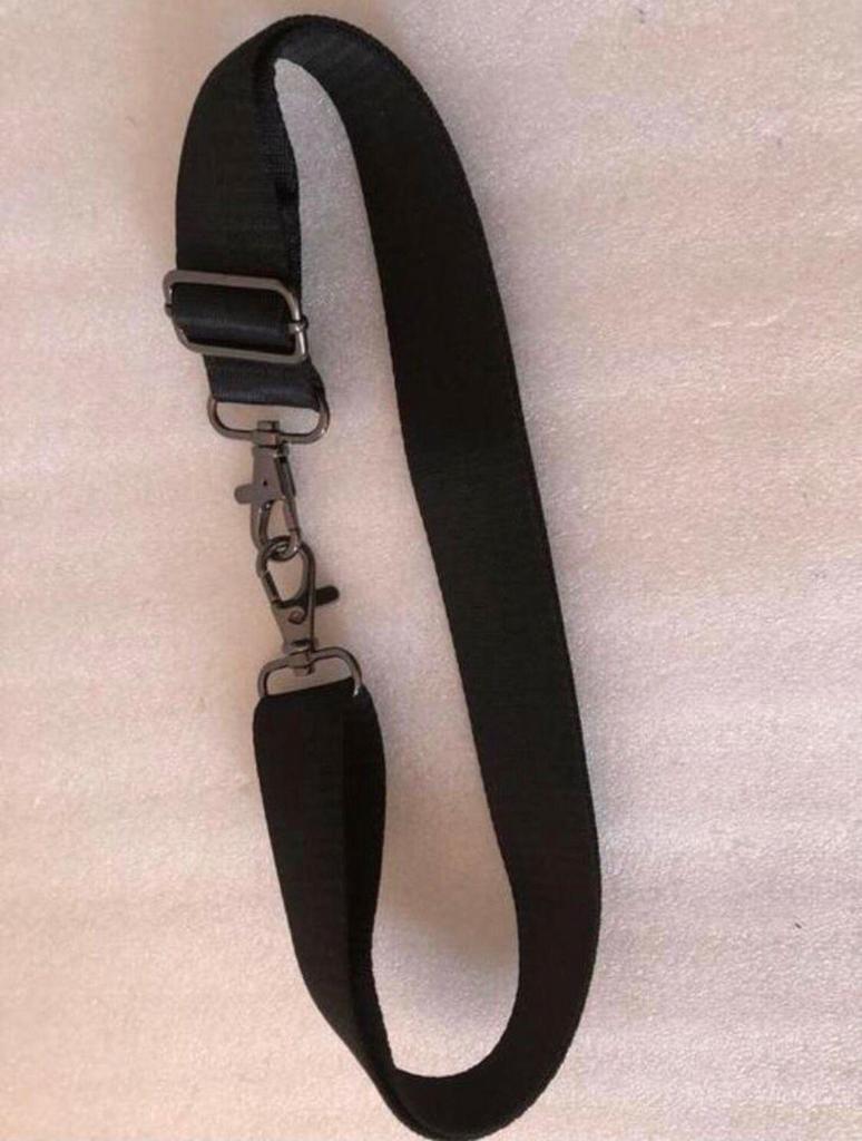 Tasriem met bevestiging haakjes - 4 cm breed - zwart, Ophalen of Verzenden, Zo goed als nieuw, Zwart