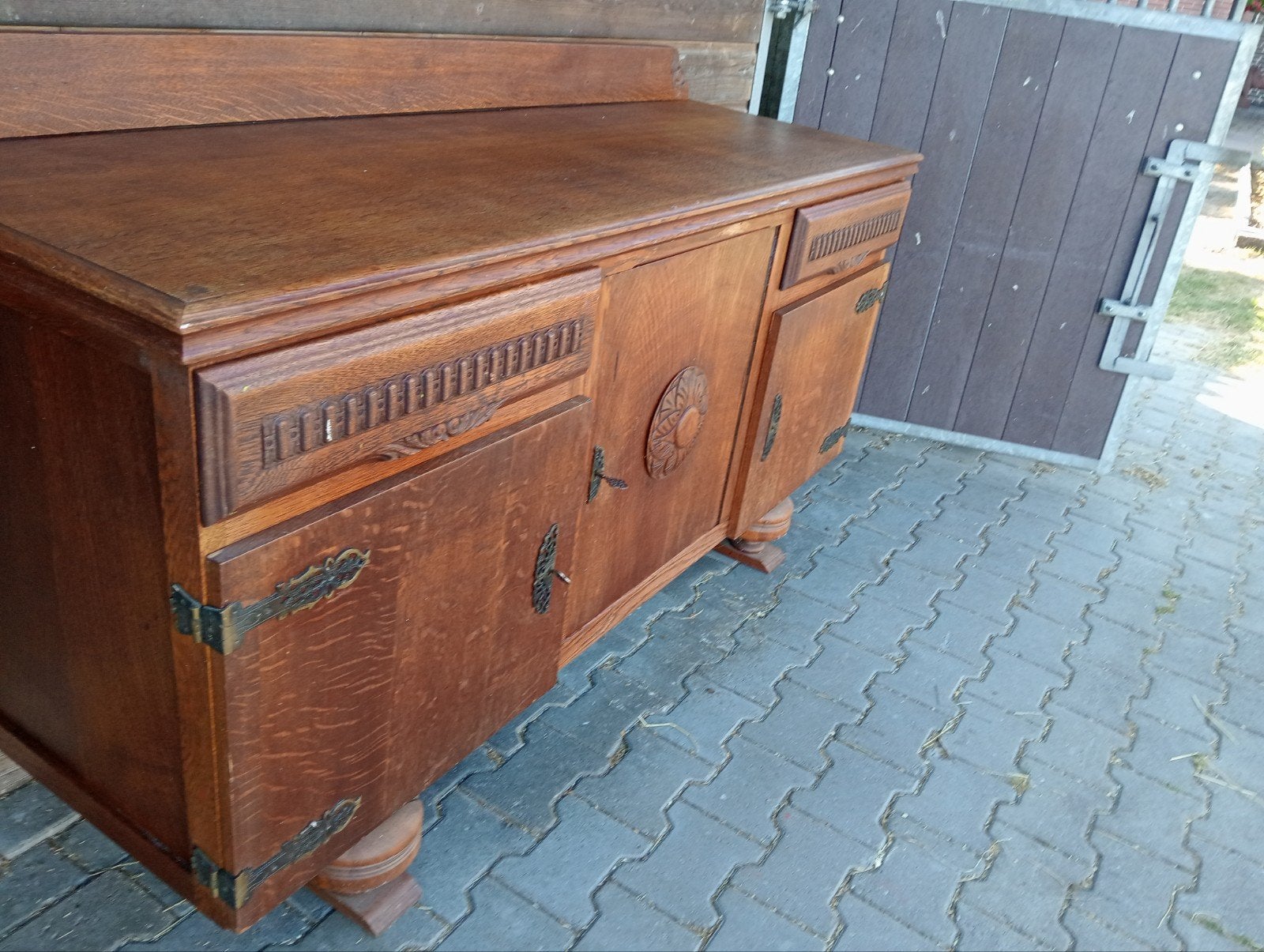 Antiek eiken dressoir met houtsnijwerk 175/57/90 cm, Ophalen