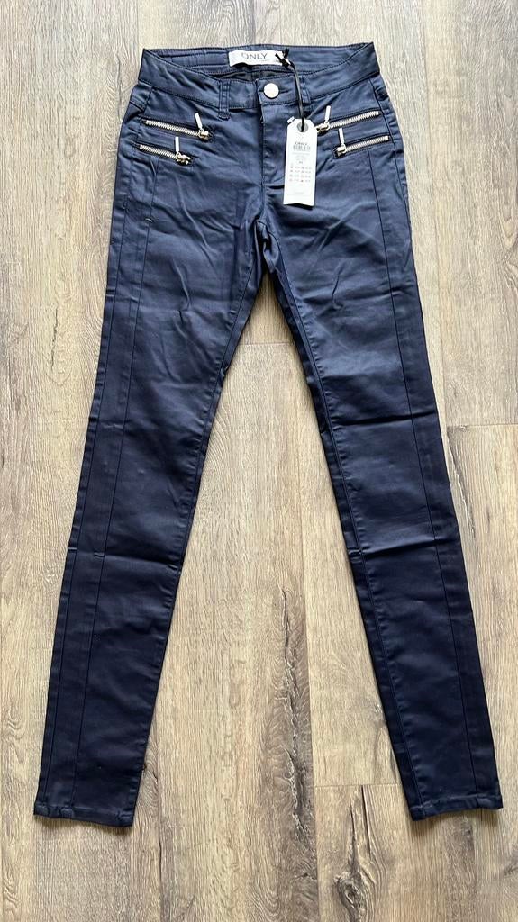 Only damesbroek xs, Ophalen of Verzenden, Nieuw, Blauw, W32 (confectie 46) of kleiner