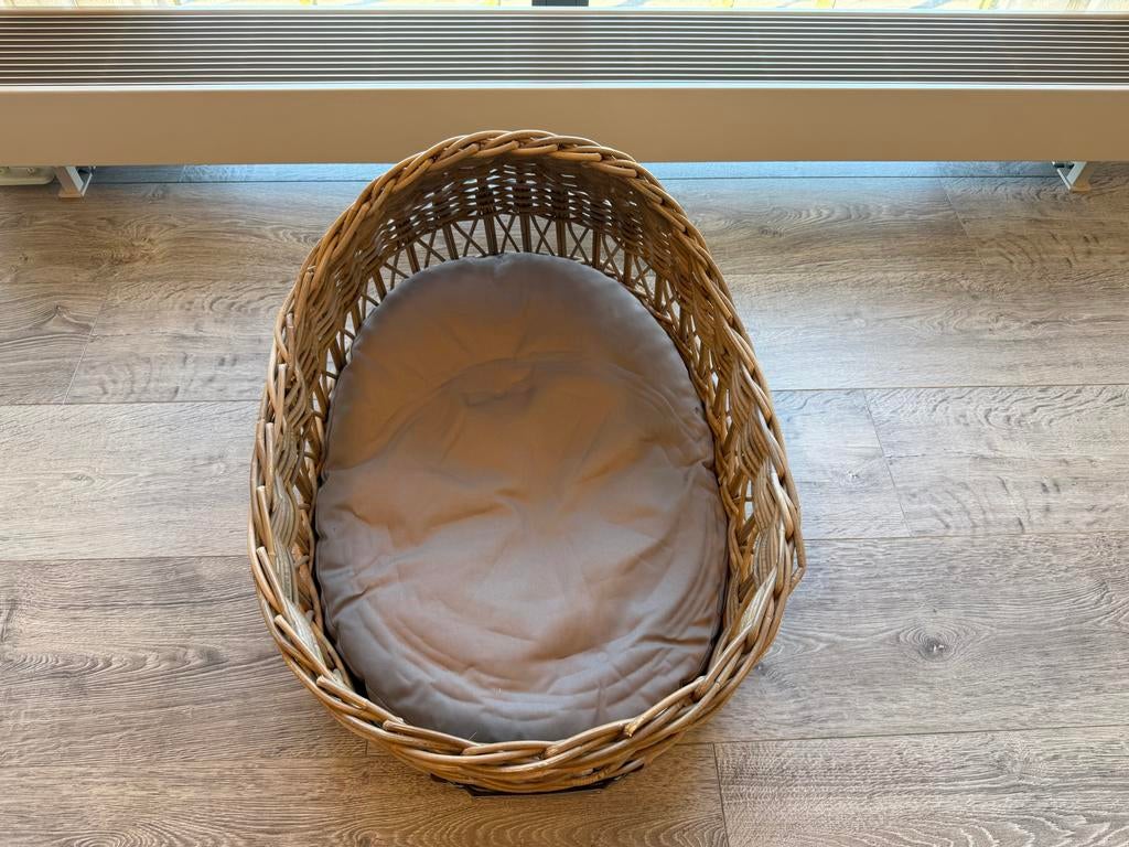 Nieuwe Happy House rieten hondenmand met kussen, Ophalen of Verzenden, Nieuw, Riet