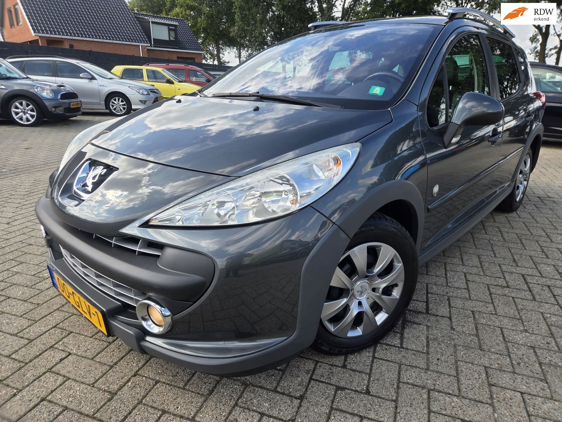 Peugeot 207 SW Outdoor 1.6 VTi XS 2008. Climate/Cruise/Panor, Gebruikt, Zwart, 4 cilinders, Leder en Stof