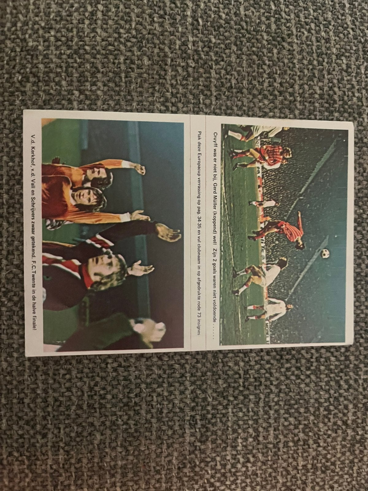 2 voetbalplaatjes AJAX-BMUNCHEN EN TWENTE-BELGRADO 72-73, Ophalen of Verzenden, Zo goed als nieuw, Ajax, Poster, Plaatje of Sticker