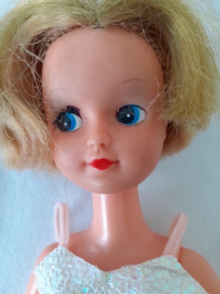 Vintage  / Fleur/ Sindy  /Barbie pop, Ophalen of Verzenden, Gebruikt, Babypop