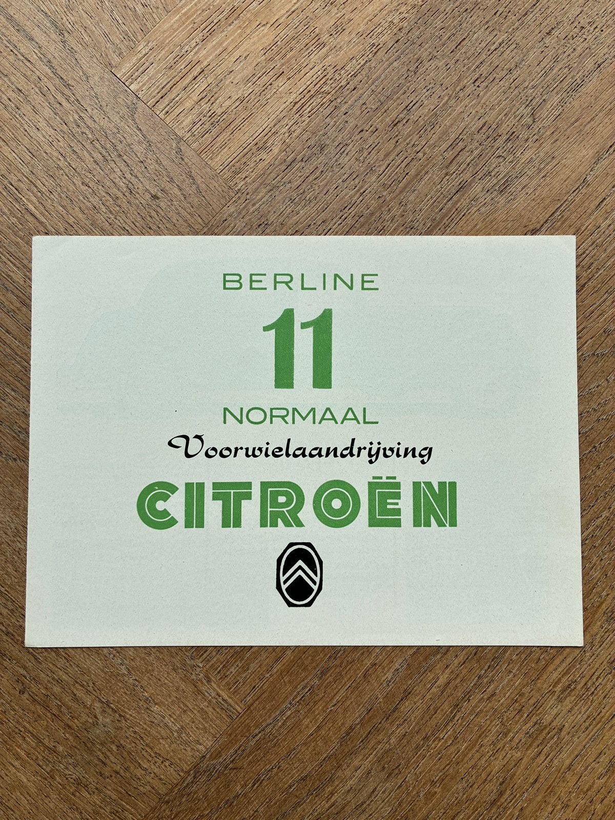 Citroën Traction Avant 11 Normaal Berline brochure, Verzenden, Zo goed als nieuw, Citroën