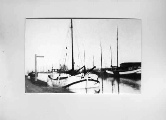scheepvaart-foto-neerlandia 1909, Ophalen of Verzenden, Zo goed als nieuw, Motorboot, Boek of Tijdschrift