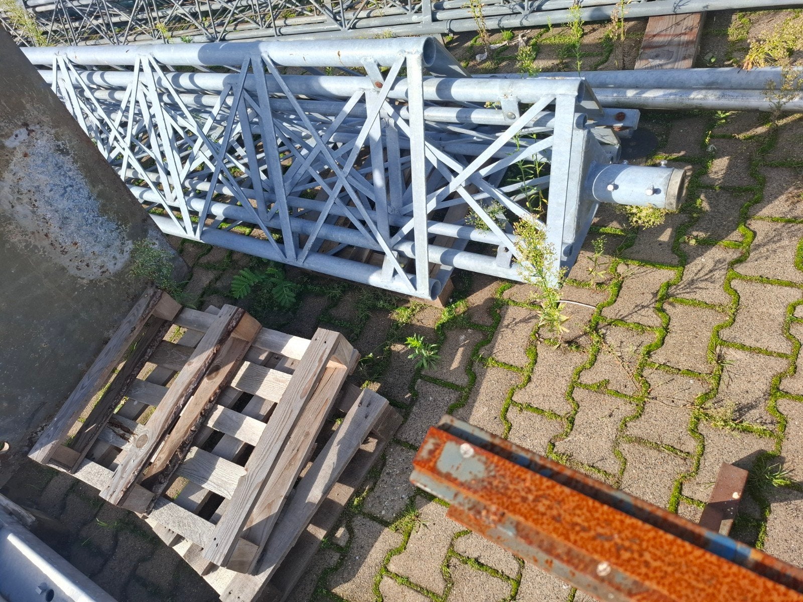 Foto 4 van 3 x 5 gegalvaniseerde uitschuifbare zendmast