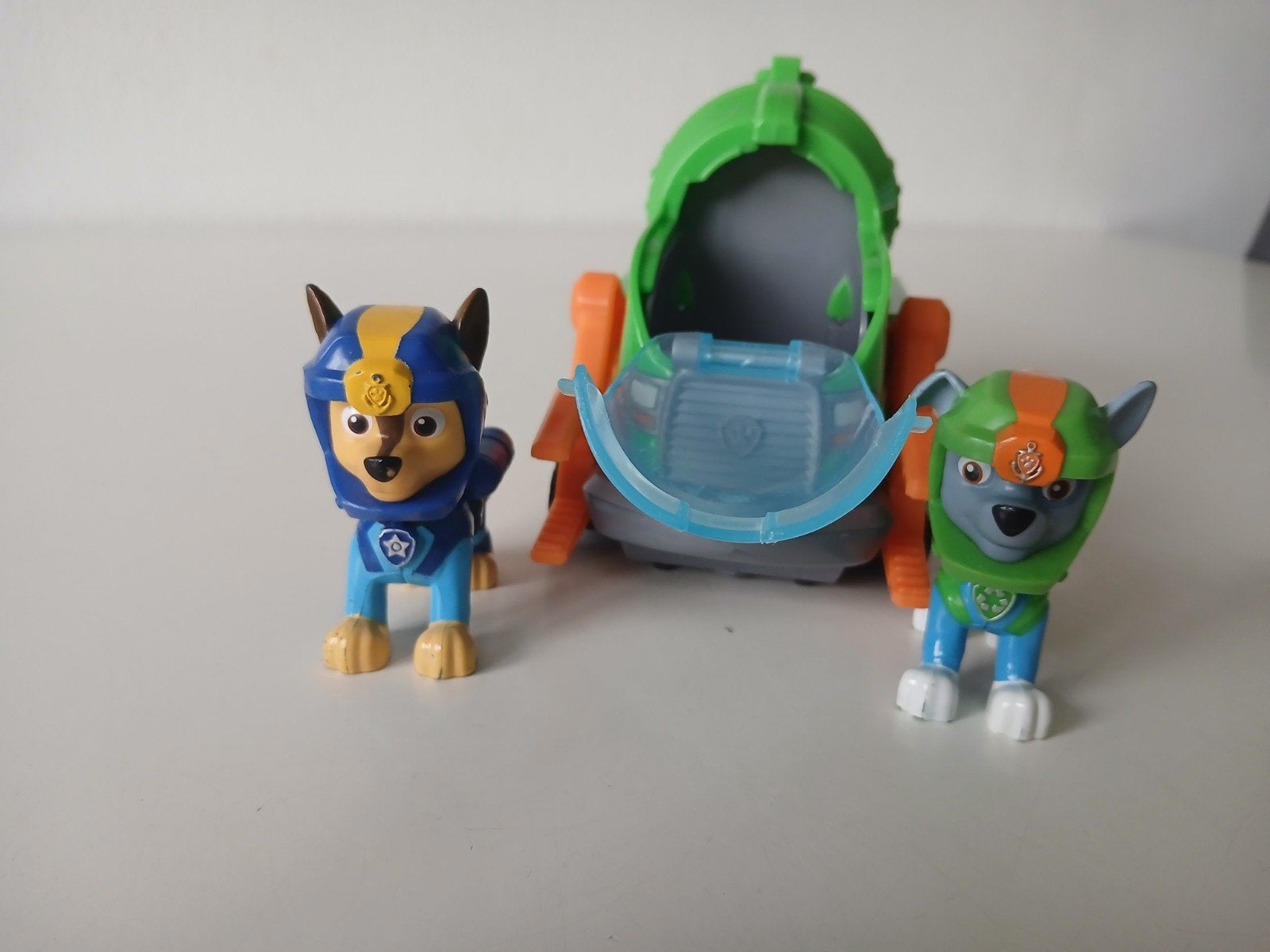 Paw patrol Rocky auto, Ophalen
