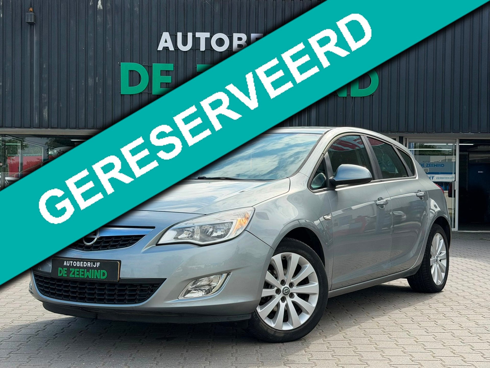 Opel Astra 1.6 Edition|Geen oliedruk, Auto's, Voorwielaandrijving, Euro 5, Electronic Stability Program (ESP), 680 kg