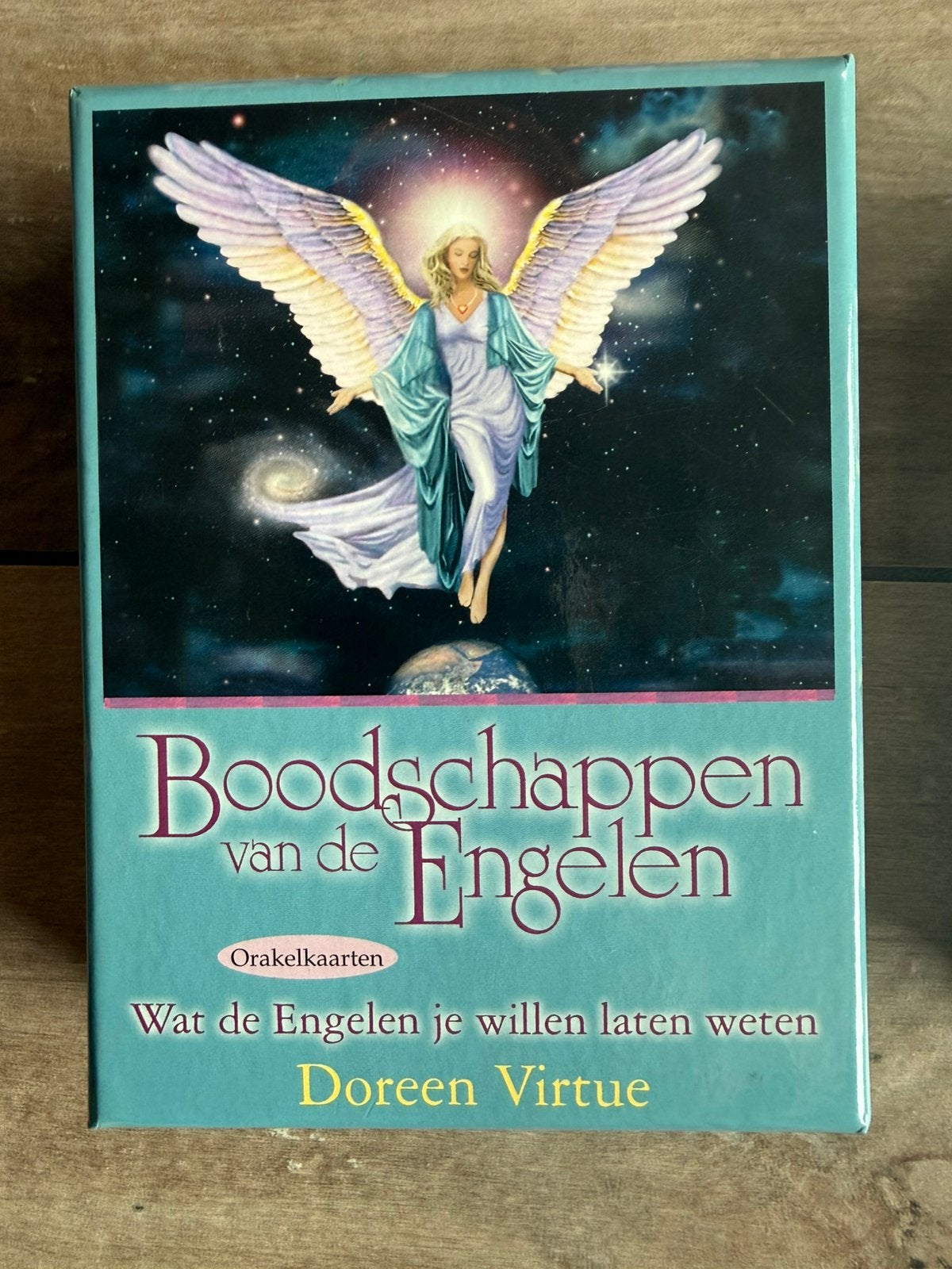 Boodschappen van de engelen. Doreen Virtue, Boeken, Ophalen of Verzenden, Zo goed als nieuw, Tarot of Kaarten leggen, Overige typen
