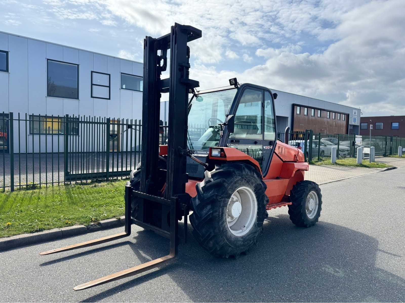 Manitou - M 30-4 4x4 ruw-terrein met kenteken - 5.5M Triplex, Diesel, Heftruck, Manitou