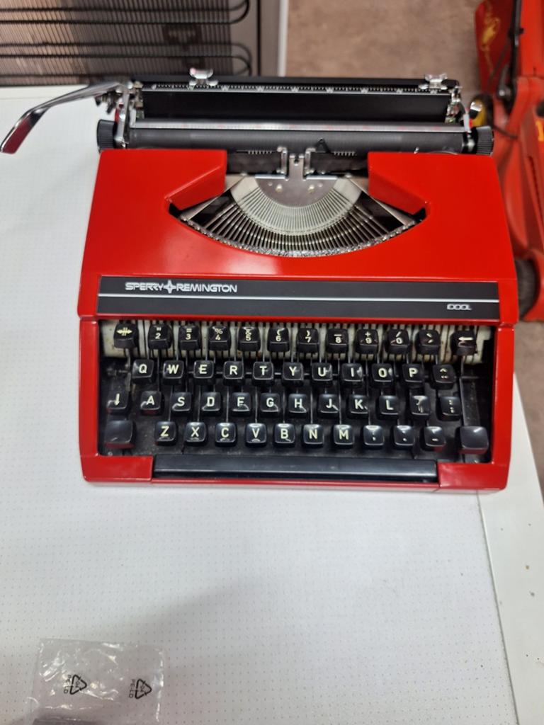Typemachine, Diversen, Typemachines, Ophalen