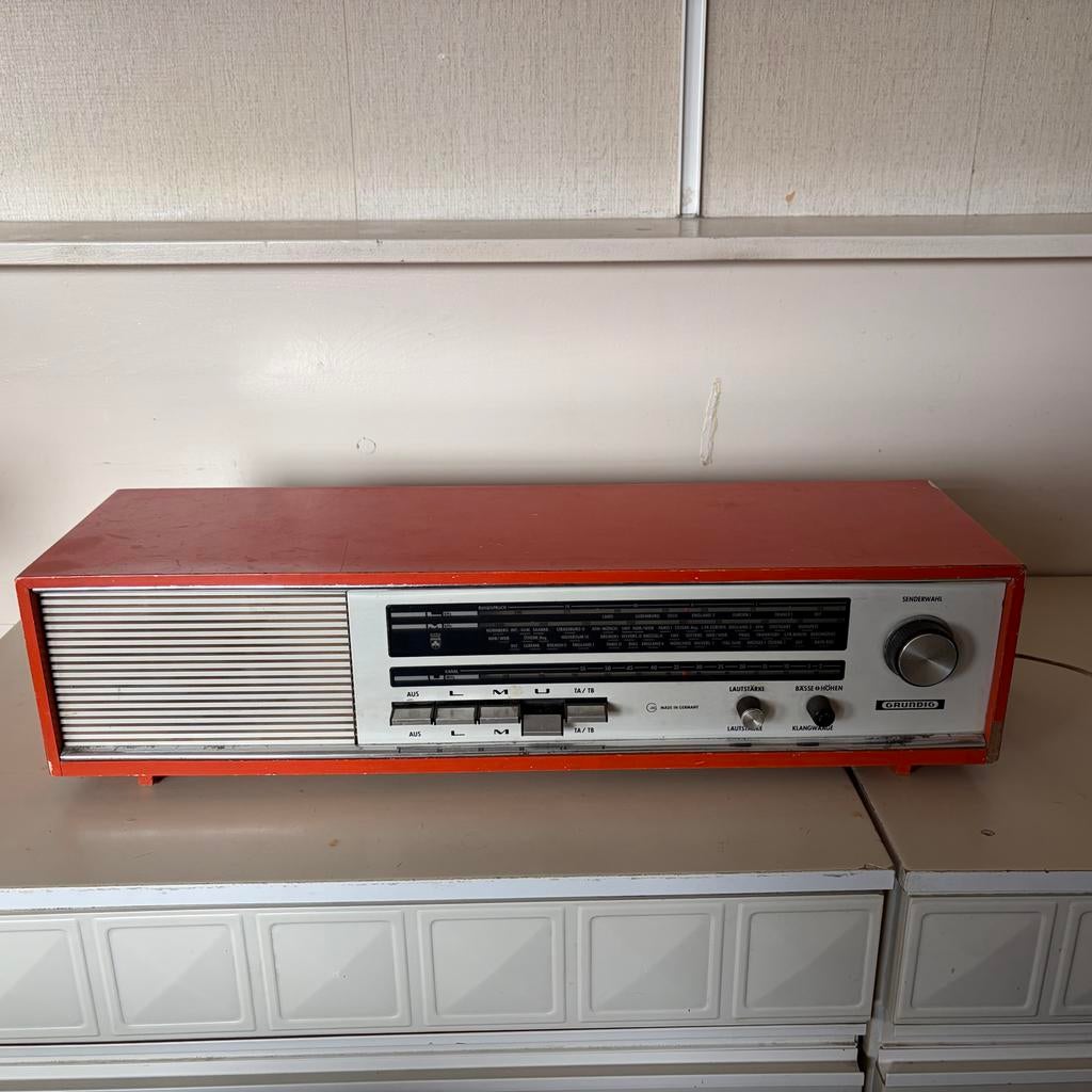 Vintage Grundig radio - Werkend - Oranje - jaren 70, Ophalen, Gebruikt, Radio