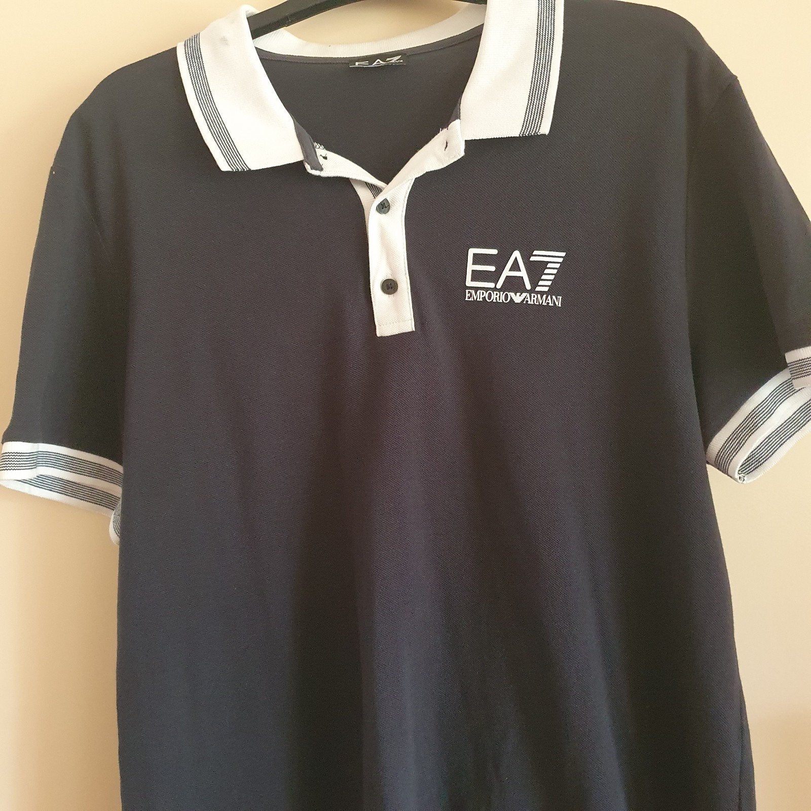 Emporio Armani EA7 Polo Shirt - Donkerblauw met Wit, Maat 52/54 (L), Blauw, Zo goed als nieuw, Ophalen