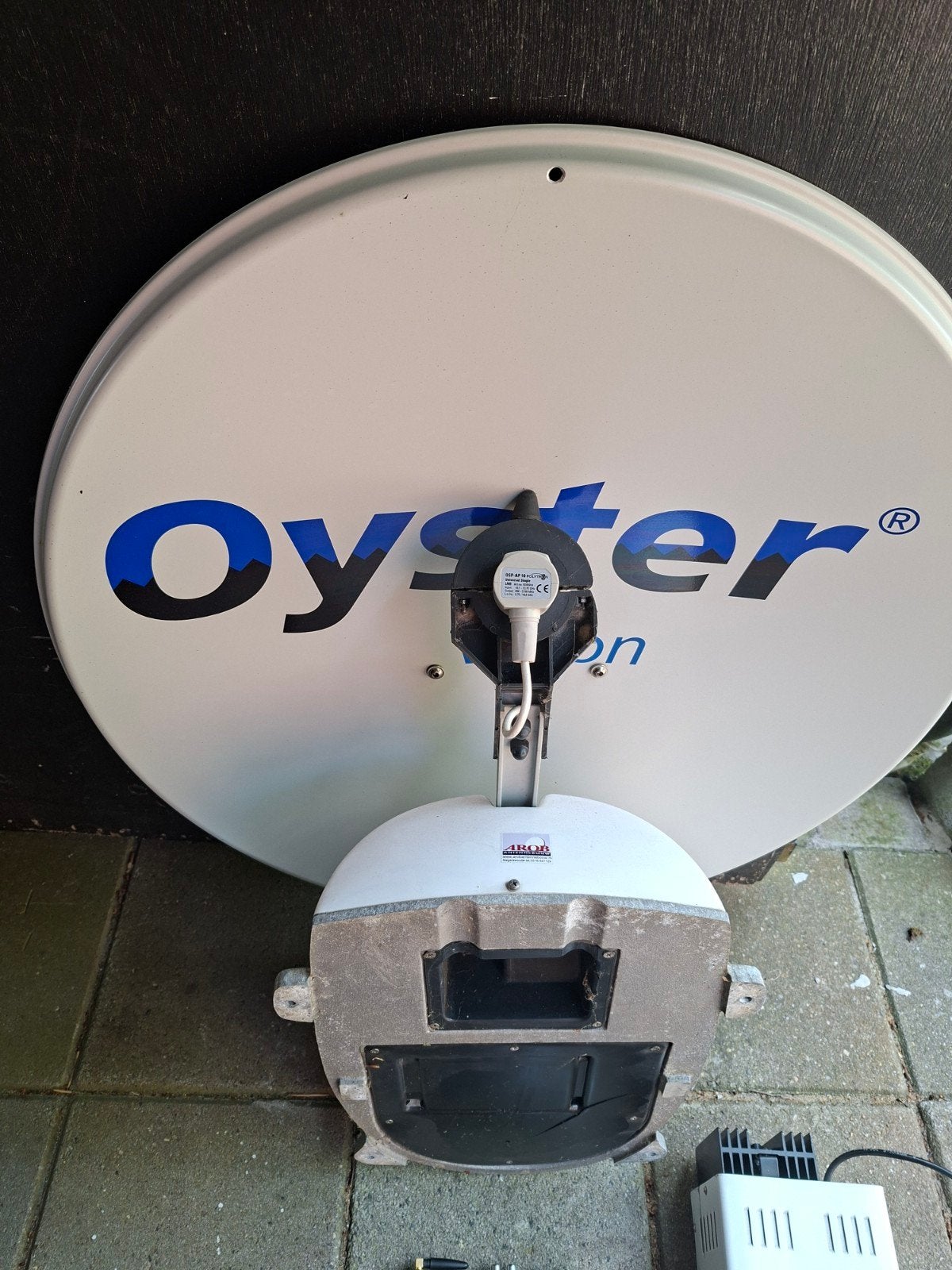Oyster Vision Satellietsysteem voor Caravan/Camper/Boot, Audio, Tv en Foto, Schotelantennes, Gebruikt, (Schotel)antenne, Overige merken