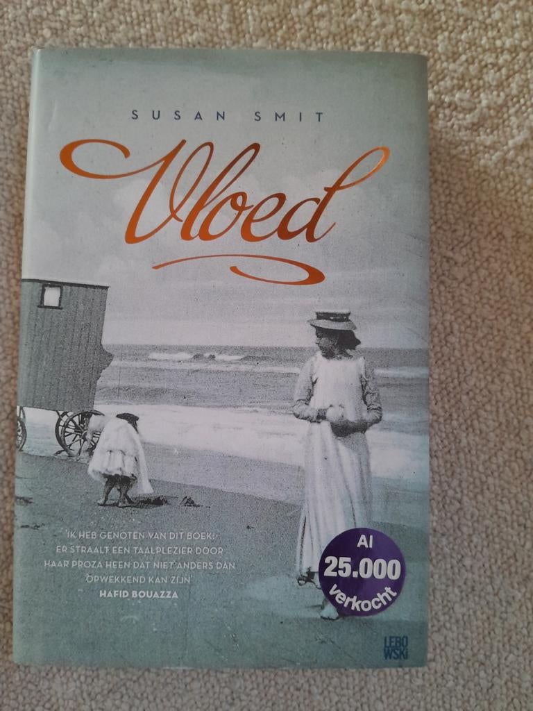 Susan Smit - Vloed, Ophalen of Verzenden, Zo goed als nieuw, Susan Smit