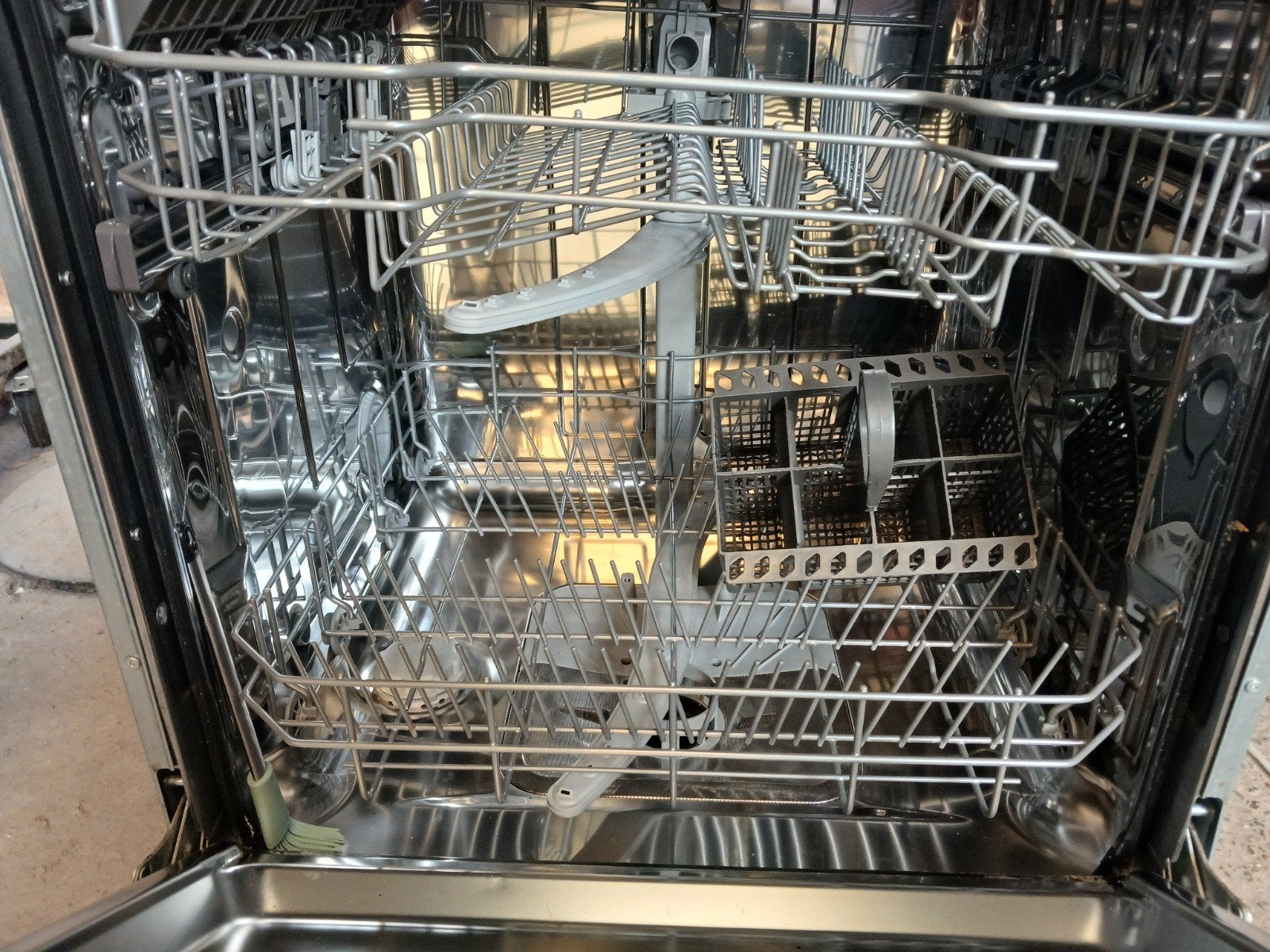 vaatwasser zgan 2 jaar geleden gekost bij ikea., Ophalen, Zo goed als nieuw, Inbouw, Minder dan 85 cm