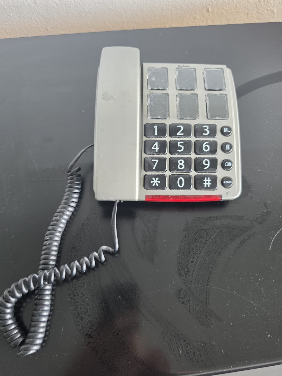 Profoon Big Button seniorentelefoon met 6 fototoetsen, Telecommunicatie, Ophalen of Verzenden, Gebruikt
