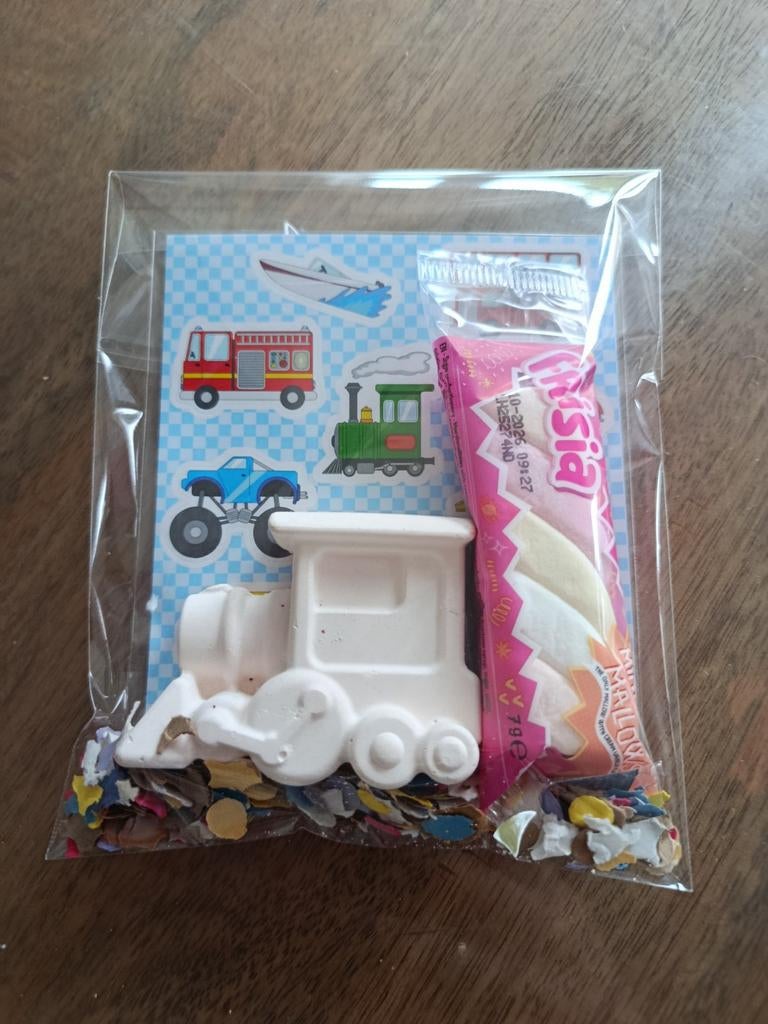 Trein stoepkrijt traktatie, Traktatie, Traktatie, Verjaardag, Nieuw