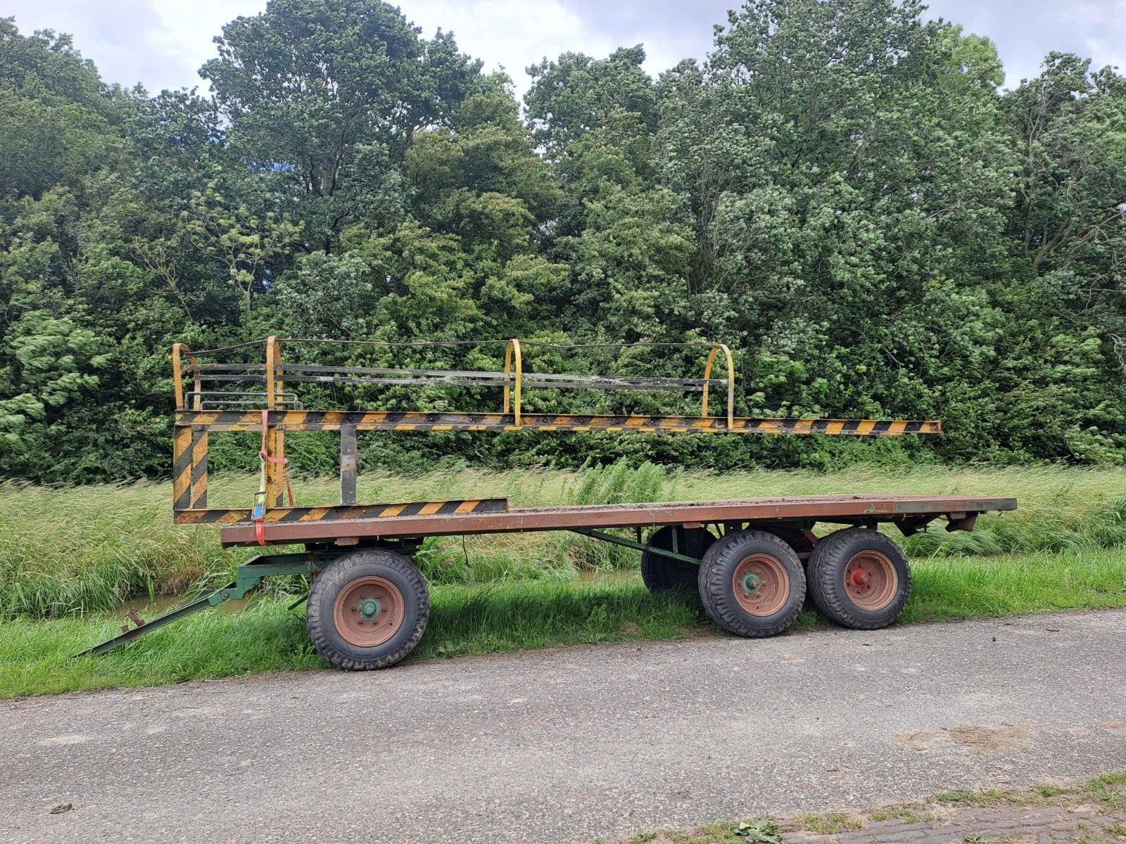 Bouwkraan trap - 625cm lang, 46/56cm breed - Prima staat, Ophalen of Verzenden, Gebruikt, Trap, 4 meter of meer