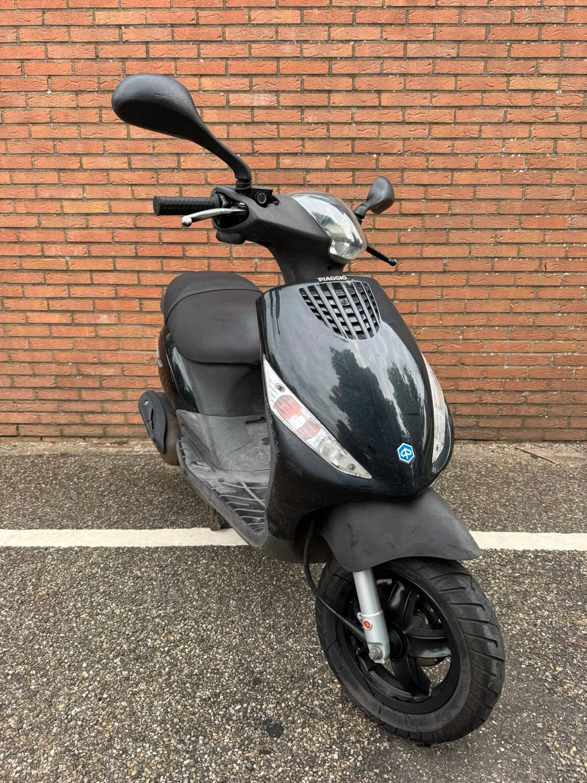 Piaggio Zip Brom 45km 2009, Fietsen en Brommers, Scooters | Piaggio, Gebruikt, Zip, Benzine, Ophalen of Verzenden