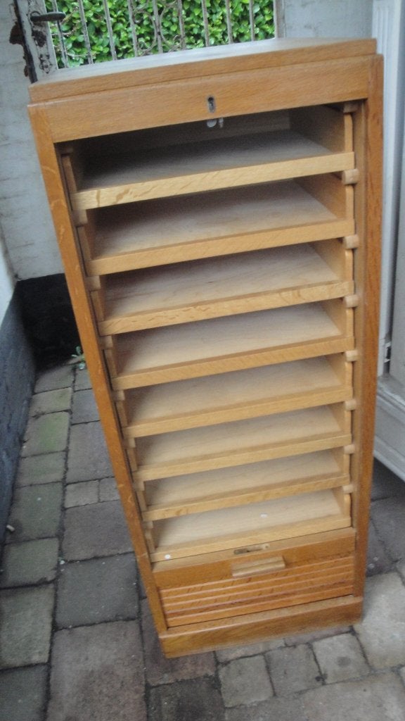 roldeur kastje archiefkastje, Ophalen