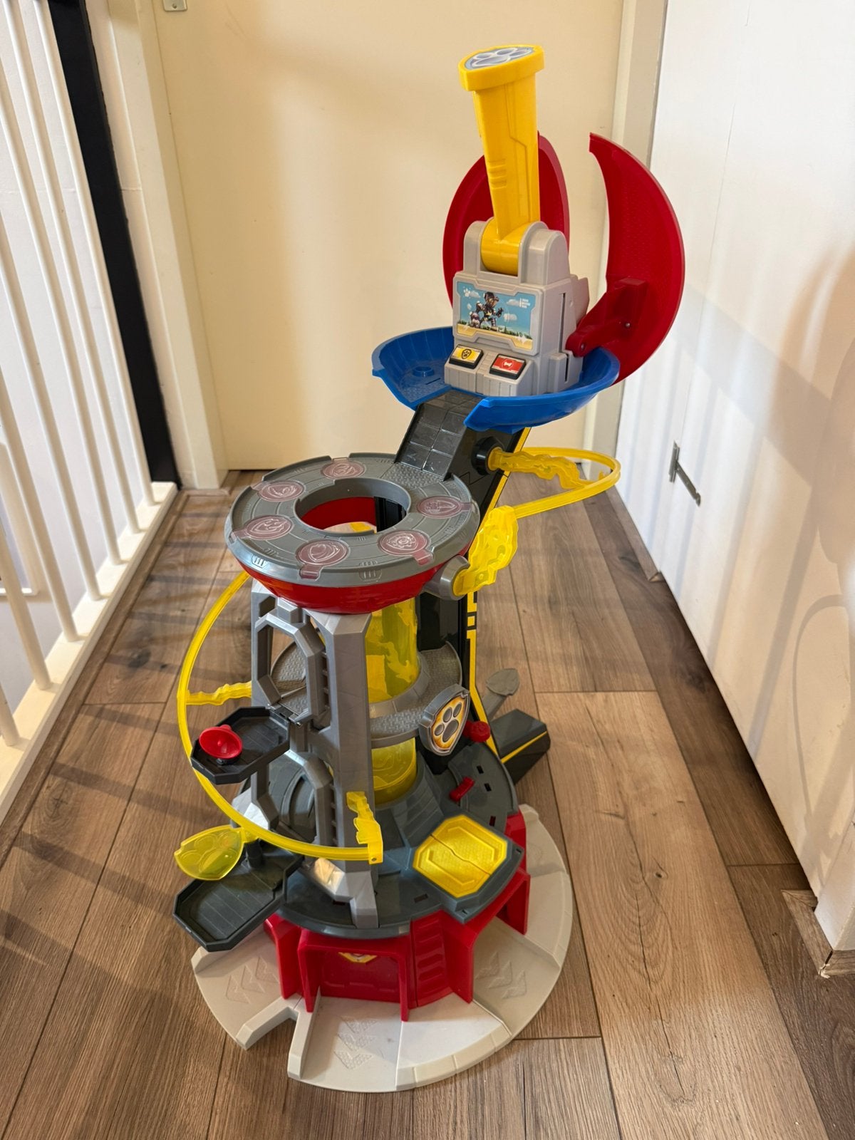 Paw Patrol - Mighty Lookout Tower, Ophalen, Zo goed als nieuw, Jongen of Meisje
