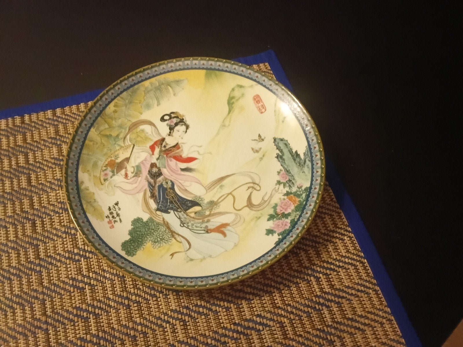 Decoratieve Chinese porseleinen wandplaat met dame, Antiek en Kunst, Ophalen of Verzenden