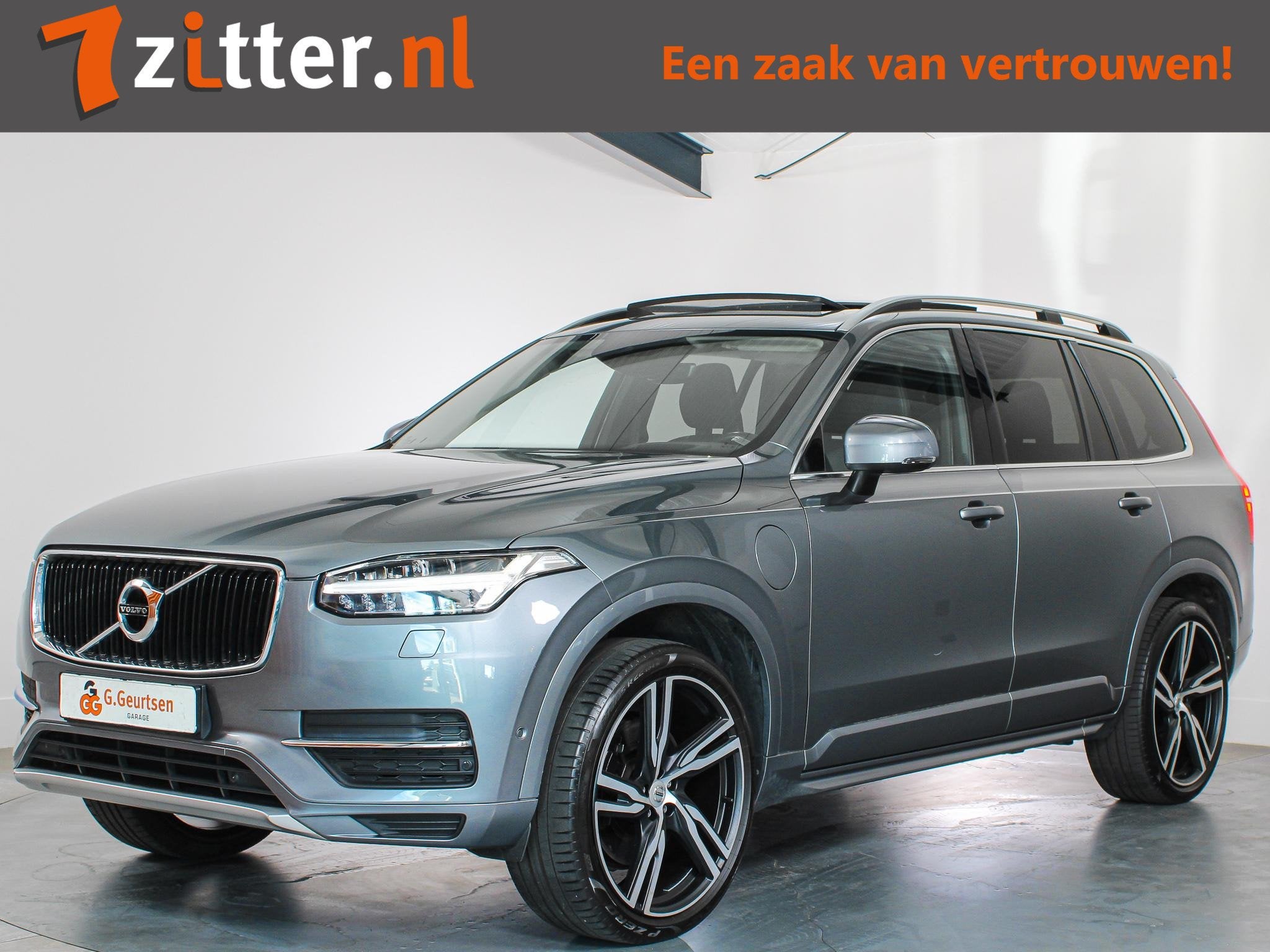 Volvo XC90 2.0 T8 Twin Engine AWD Momentum 7-Persoons SOH 90, Gebruikt, 1969 cc, 7 stoelen, Bedrijf