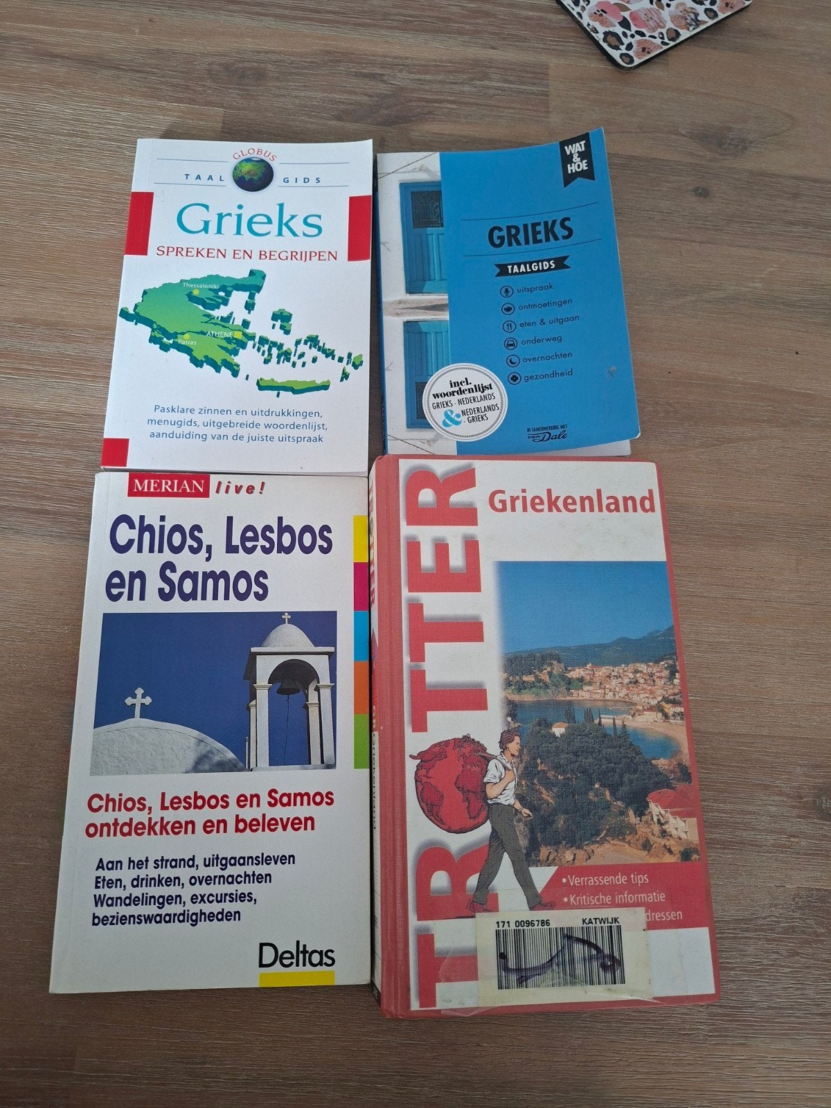 Boekjes over Griekenland: Reisgidsen en Taalgidsen, Boeken, Europa, Ophalen of Verzenden, Reisgids of -boek, Gelezen