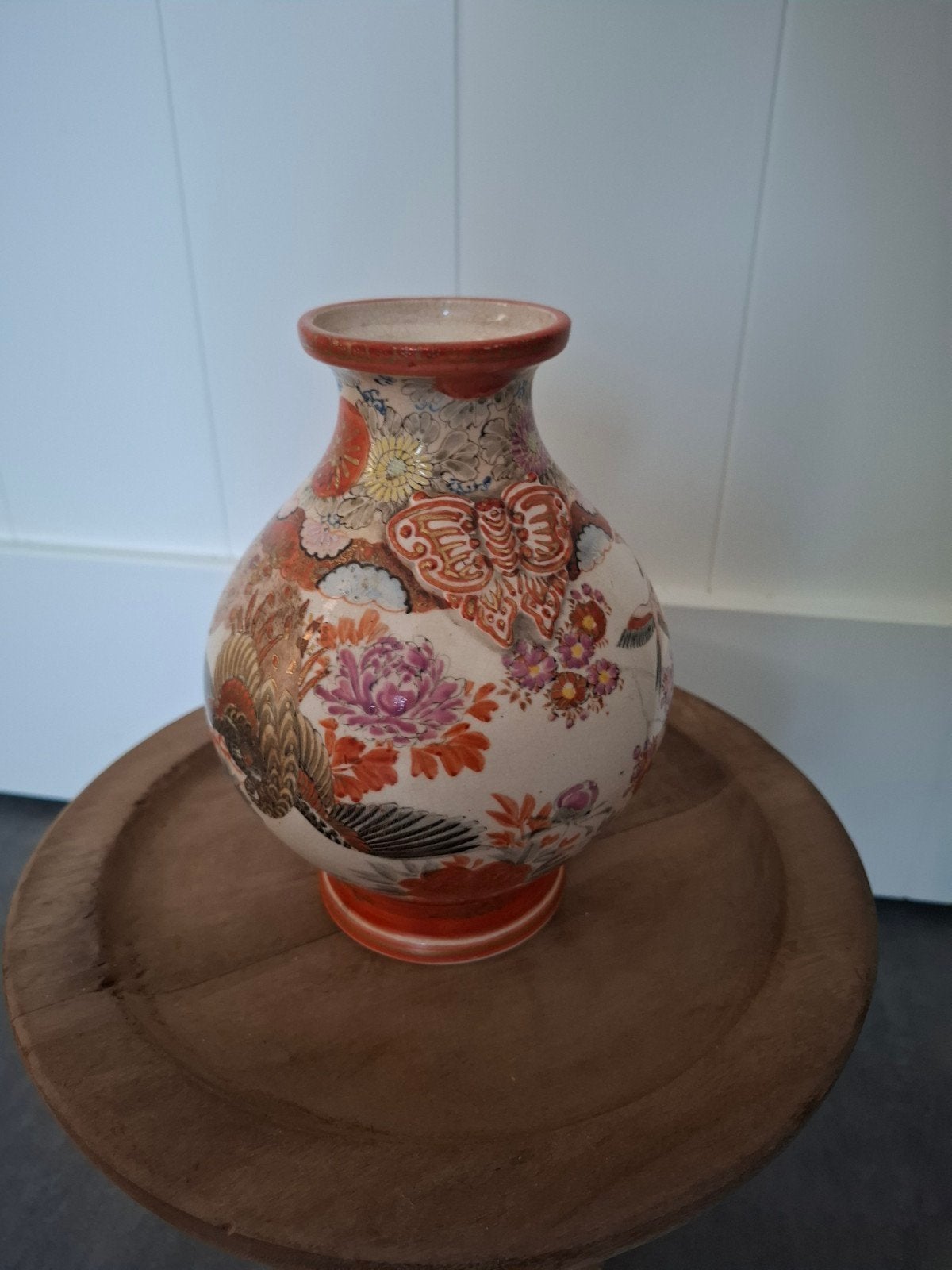 Antieke Japanse Satsuma Vaas met Handgeschilderde Decoratie, Antiek en Kunst, Antiek | Vazen, Ophalen of Verzenden