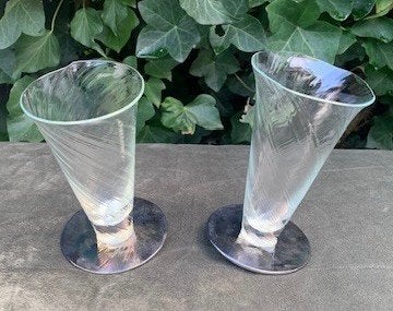 No 107 2 Wijn-tuimelaars van Bořek Šípek, Ophalen of Verzenden, Overige typen, Glas