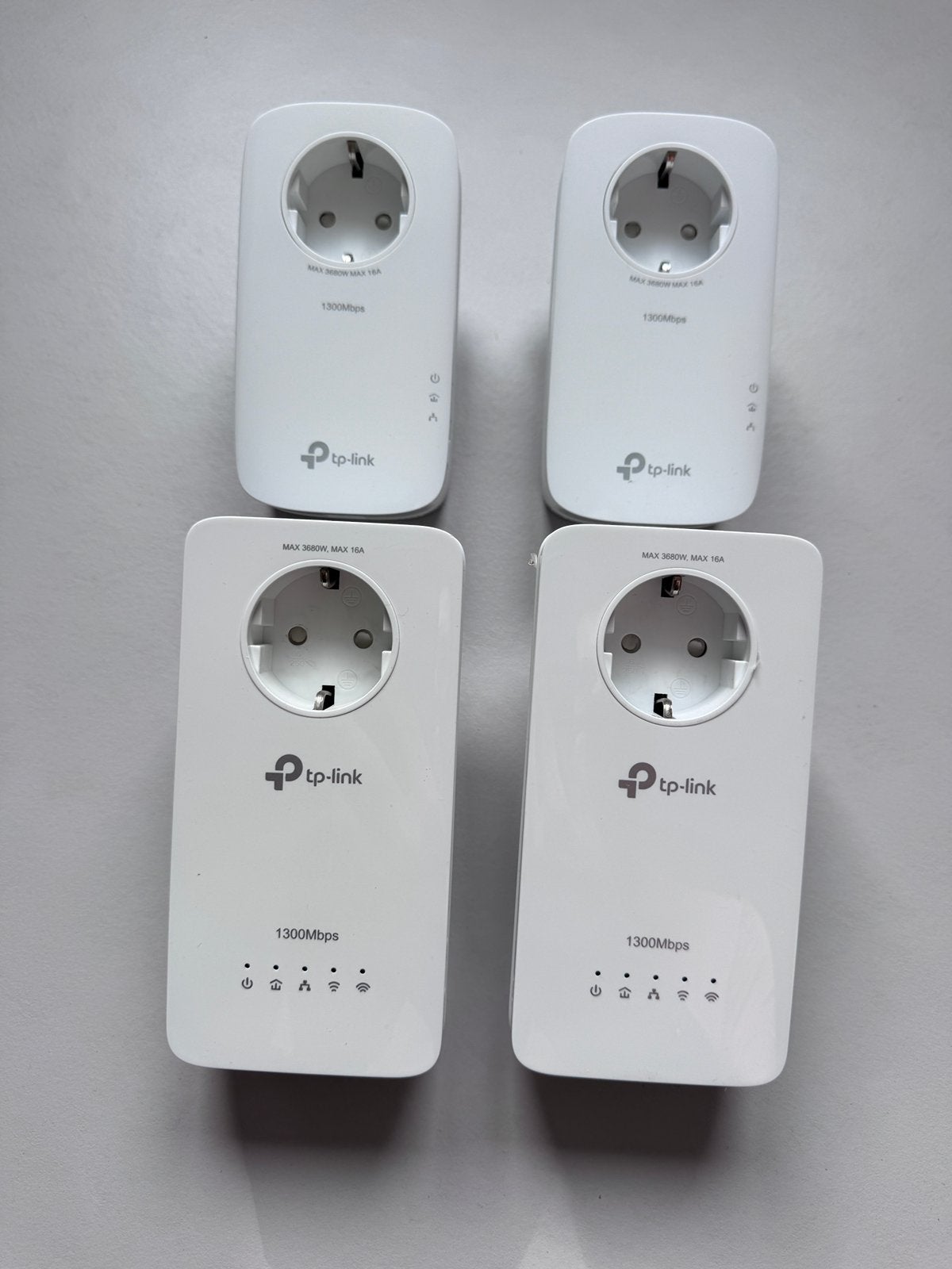 2 sets powerline adapters AV1300 1 voor €25, 2 voor €40, Computers en Software, Powerlines, Zo goed als nieuw, Ophalen of Verzenden