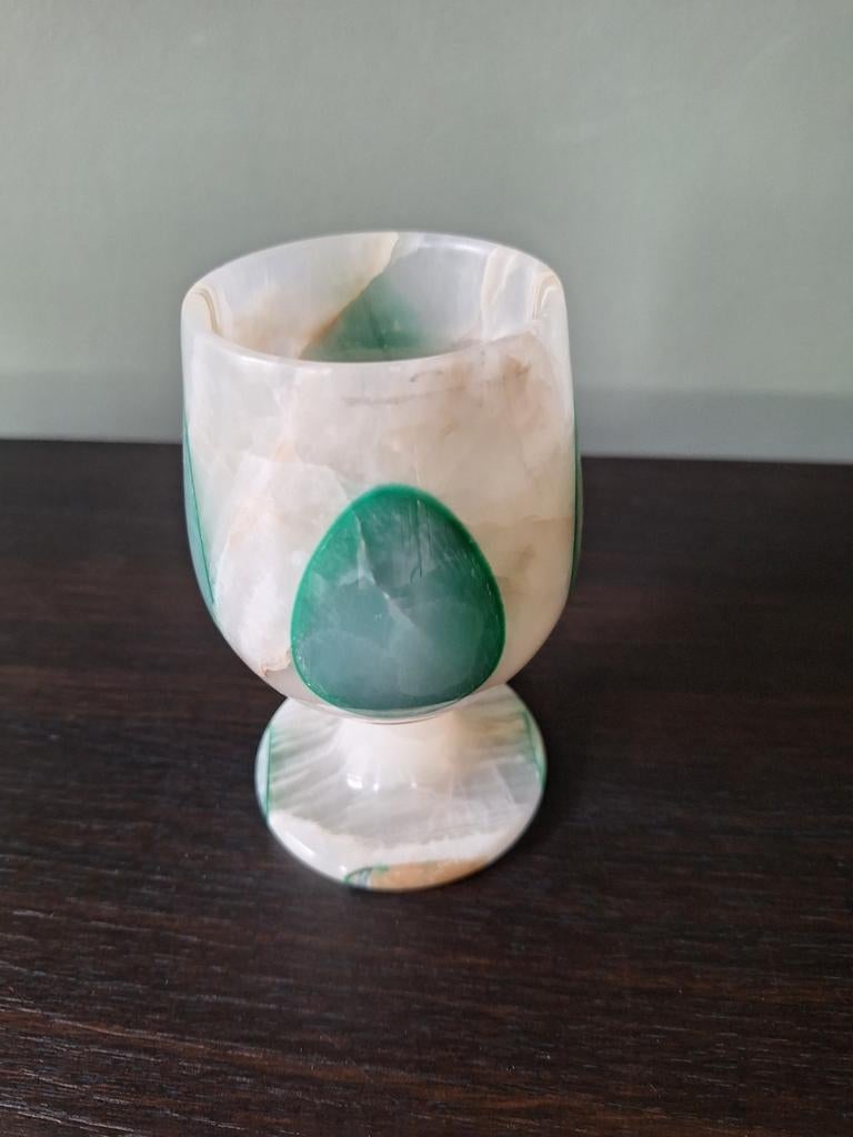 Vintage Onyx marmeren wijnglas gemarmerd met groen., Ophalen of Verzenden