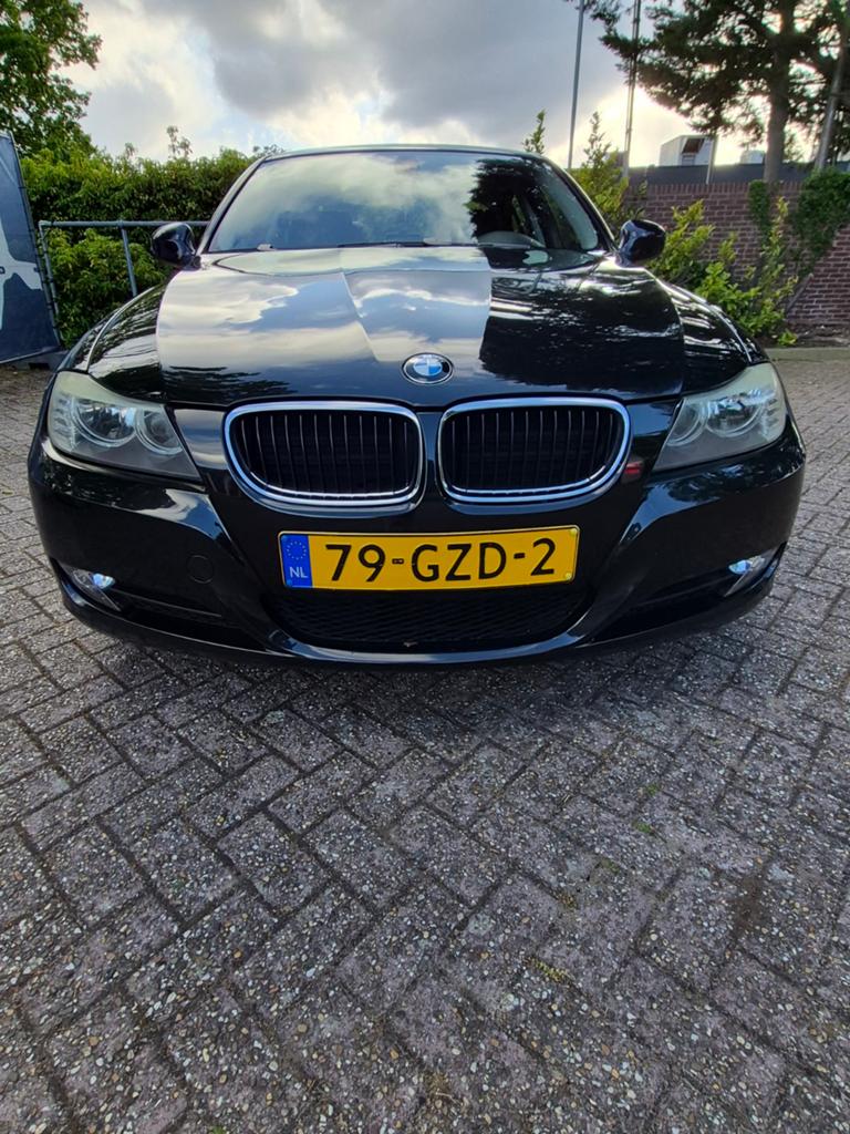 BMW 3-Serie 2.0 I 318 105KW 2008 Zwart, Achterwielaandrijving, Zwart, Origineel Nederlands, Handgeschakeld