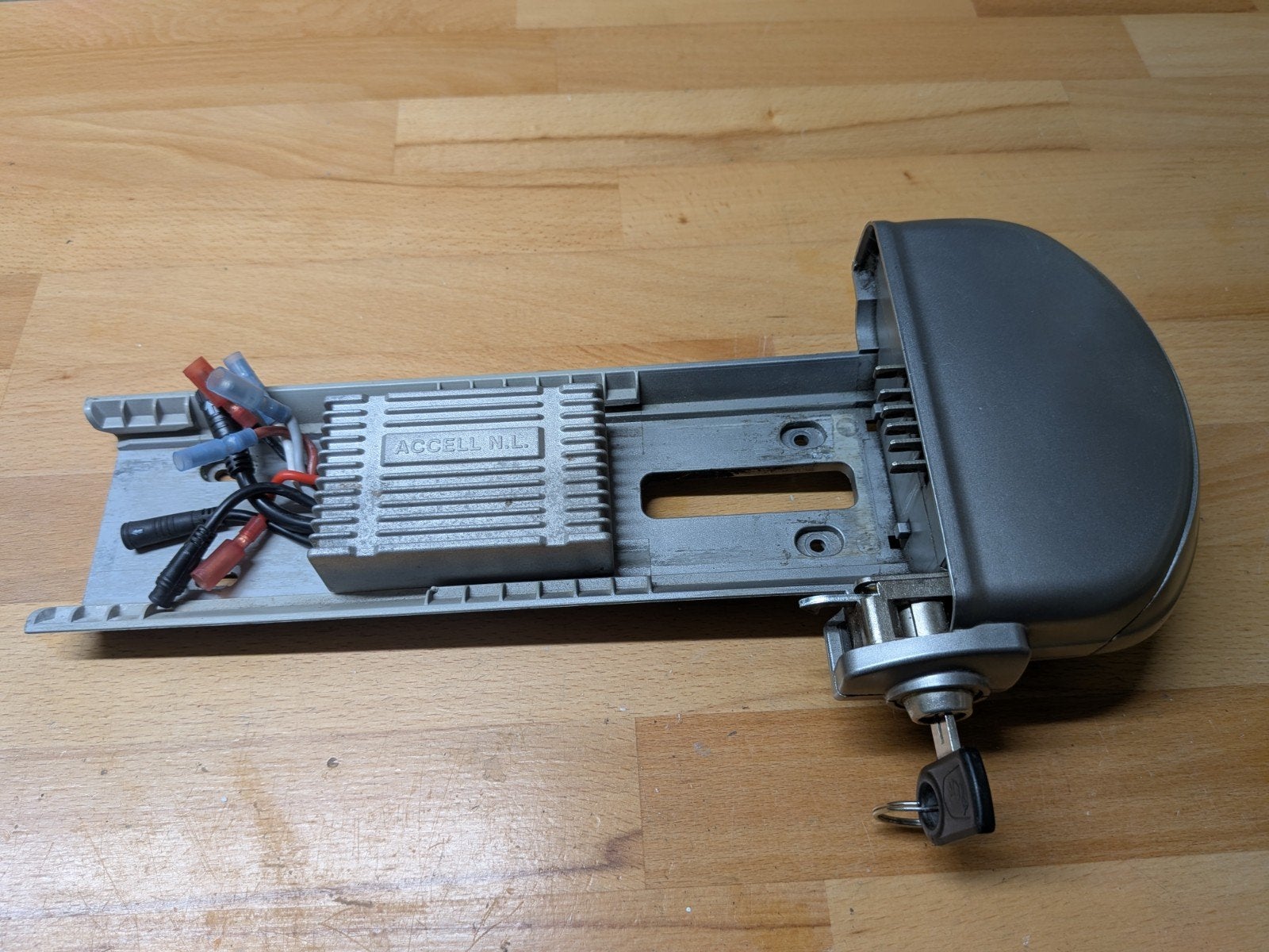 Accuslede met controller, Fietsen en Brommers, Fietsonderdelen, Gebruikt, Motor, Sparta f8e, Ophalen