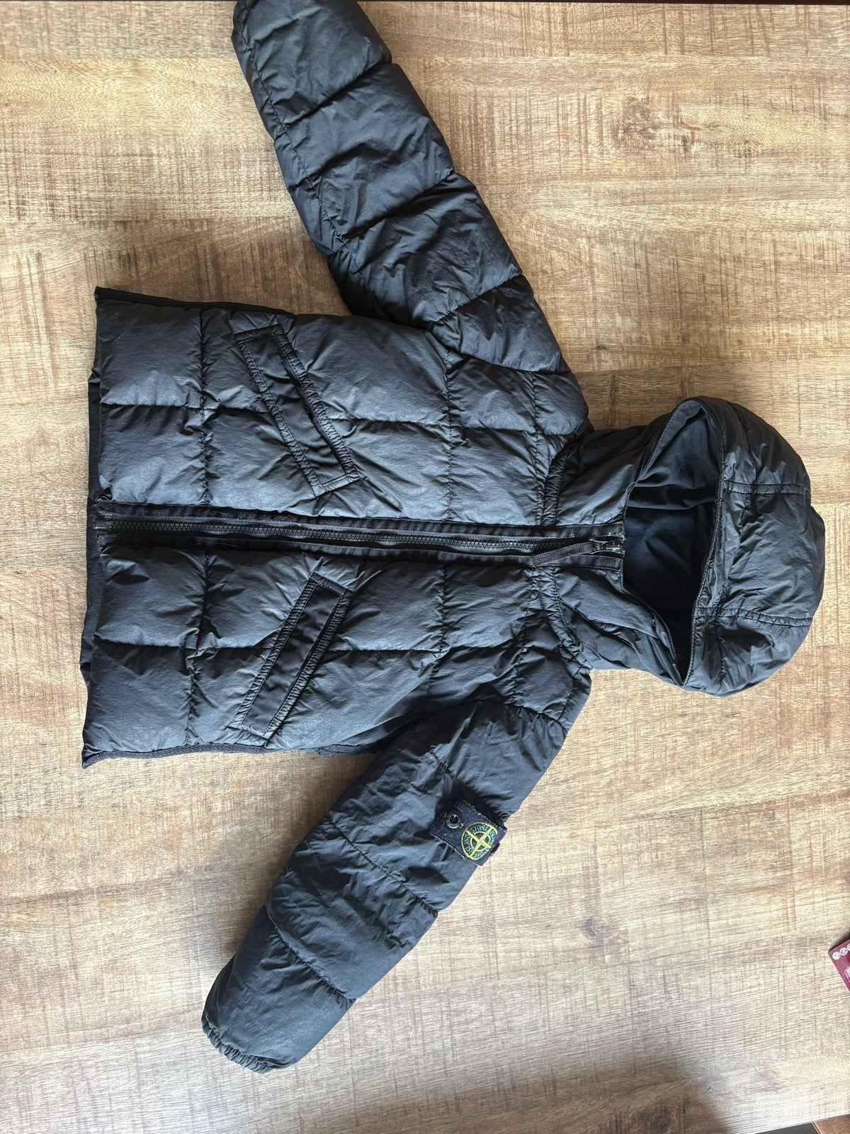 Stone Island donsjas voor jongens, maat 98 (3 jaar), Ophalen of Verzenden, Gebruikt, Jongen, Jas