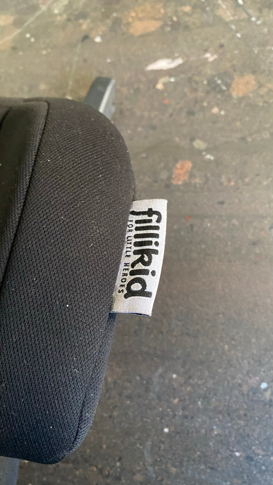 Fillikid Zitverhoger met Isofix - Zwart, Kinderen en Baby's, Autostoeltjes, Overige merken, Gebruikt, 22 t/m 36 kg, Ophalen of Verzenden