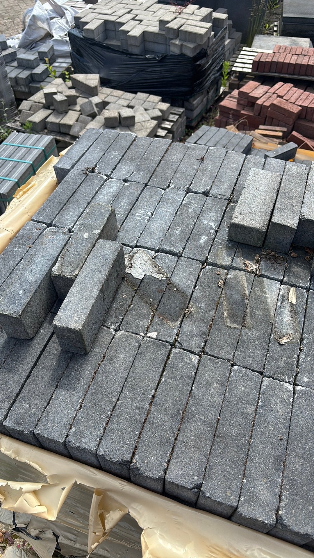 Betonklinker, 30 m², Tuin en Terras, Ophalen, Zo goed als nieuw, Beton, Terrastegels