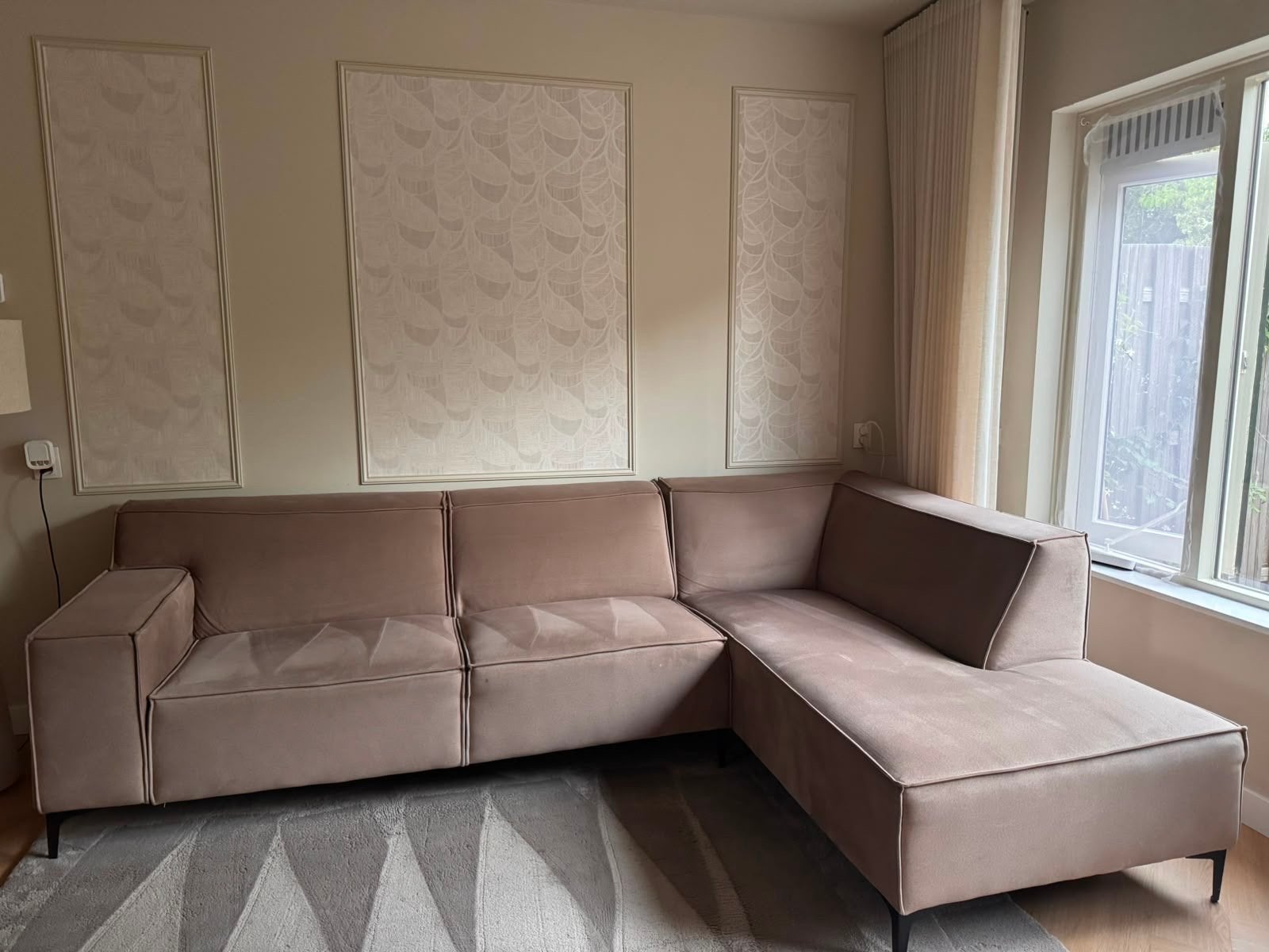 Moderne hoekbank beige/taupe (280x190 cm), Huis en Inrichting, Banken | Bankstellen, Ophalen, 250 tot 300 cm, Gebruikt, Hoekbank