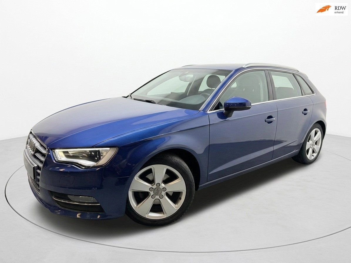 Audi A3 Sportback 1.4 TFSI Ambition Pro Line S PDC STOELV NA, Auto's, Audi, Gebruikt, Blauw, Automatische klimaatregeling, 650 kg