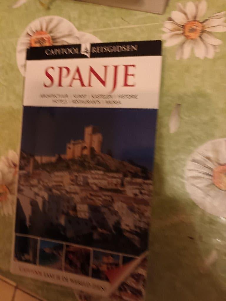 Spanje Capitool reisgids Madrid Barcelona 2011 Andalusie, Capitool, Europa, Ophalen of Verzenden, Zo goed als nieuw