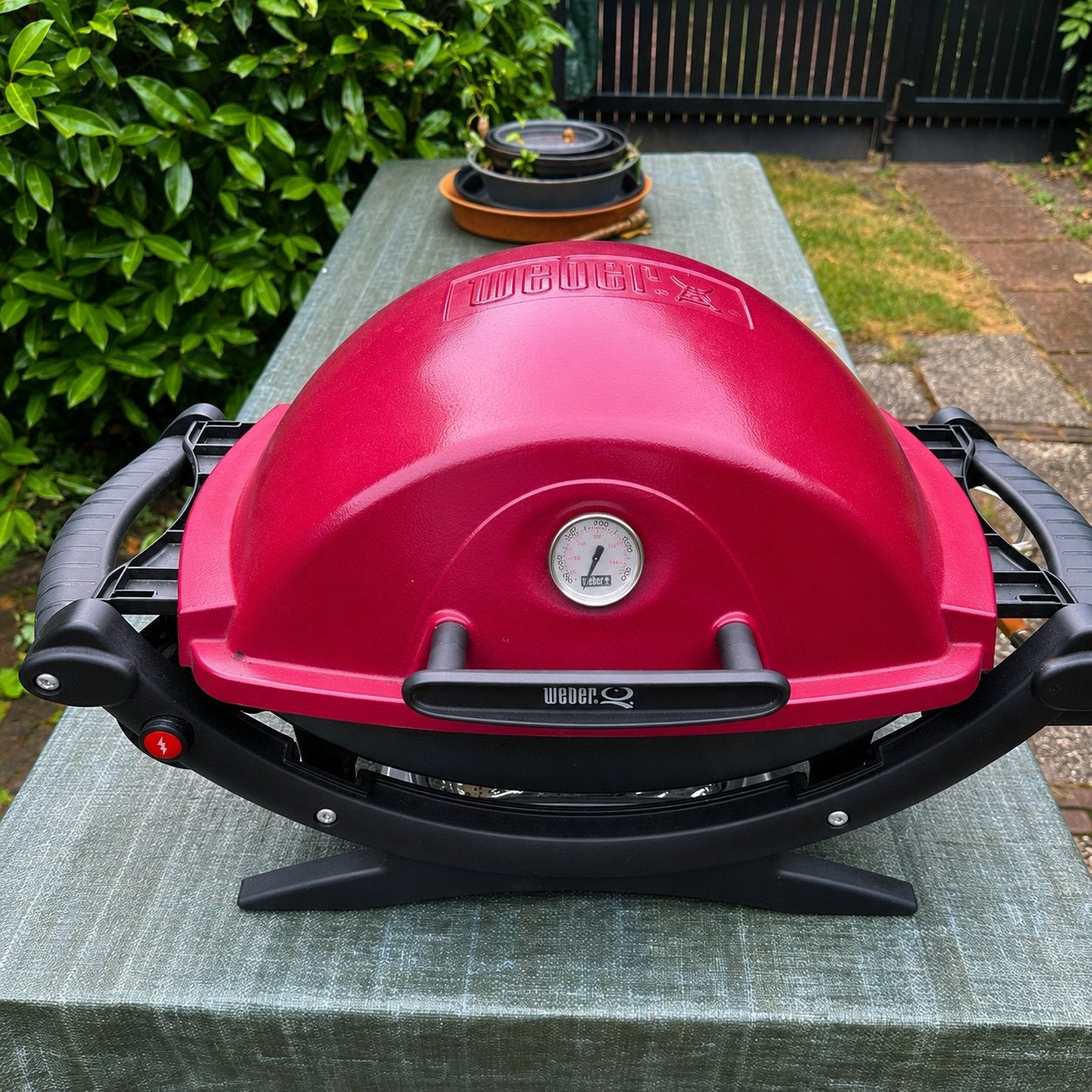 Weber Q1200 Gasbarbecue + Hoes + 2 Gasslangen | Compleet, Tuin en Terras, Gasbarbecues, Ophalen, Gebruikt