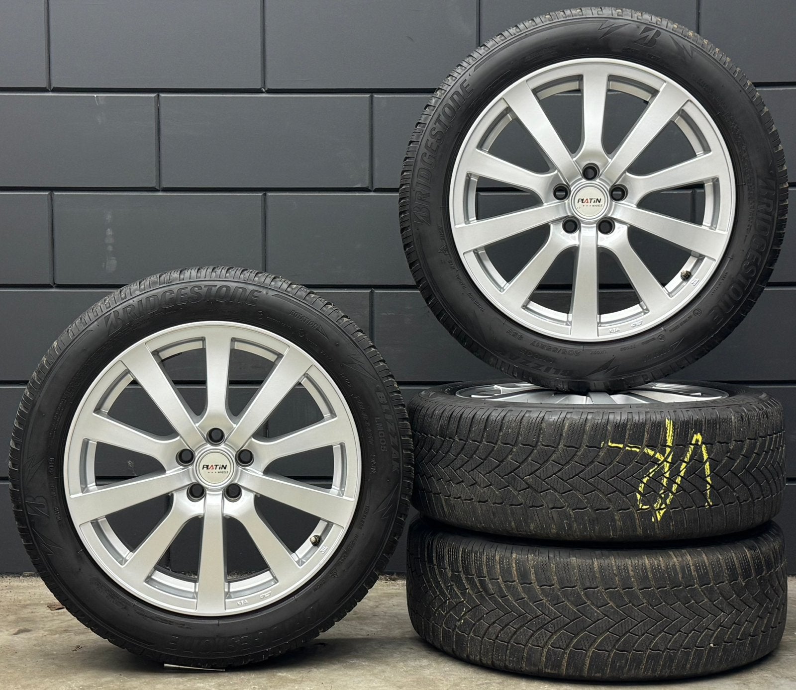 17 inch Platin - Seat Arona 5x100 ET46 205/55/17 Bridgestone, Ophalen, ., Banden en Velgen, 17 inch