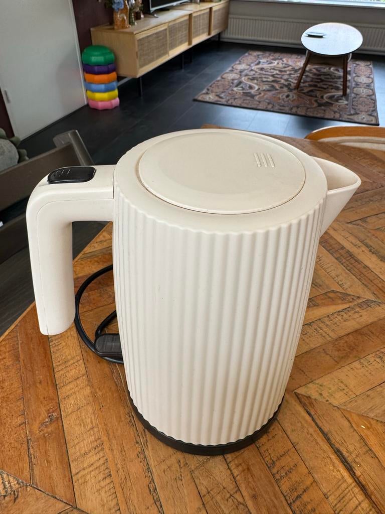 Princess Waterkoker - Crème - Zo goed als nieuw, 1 tot 2 liter, Ophalen of Verzenden, Zo goed als nieuw, Draadloos